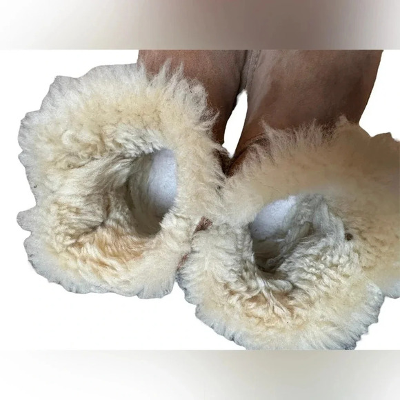 Ugg Mini Boots Bailey Button II Chestnut High Top Sheepskin Boot Women’s Size 5 - Picture 5 of 7